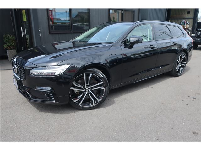 2022 Volvo V90 Hybrid Sedan for sale, Japanese used car export - photo 1 of 65 | GULJI TRADERS
