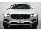 2022 Volvo V90 B6 AWD Sedan for sale, Japanese used car export - photo 4 of 58 | GULJI TRADERS