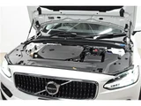 2022 Volvo V90 B6 AWD Sedan for sale, Japanese used car export - photo 10 of 58 | GULJI TRADERS
