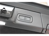 2022 Volvo V90 B6 AWD Sedan for sale, Japanese used car export - photo 15 of 58 | GULJI TRADERS