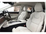 2022 Volvo V90 B6 AWD Sedan for sale, Japanese used car export - photo 29 of 58 | GULJI TRADERS