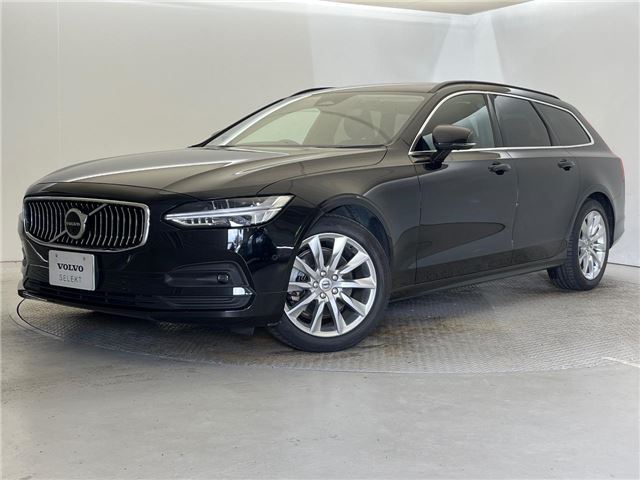 2022 Volvo V90 B5 Sedan for sale, Japanese used car export - photo 1 of 30 | GULJI TRADERS