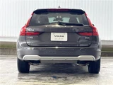 2022 Volvo V90 B5 AWD Sedan for sale, Japanese used car export - photo 11 of 30 | GULJI TRADERS