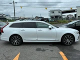 2023 Volvo V90 B5 Sedan for sale, Japanese used car export - photo 17 of 45 | GULJI TRADERS