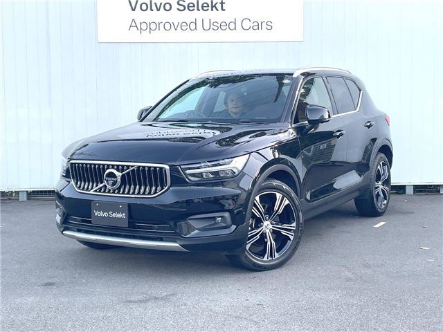 2018 Volvo XC40 T4 AWD - photo 1 2018 Volvo XC40 T4 AWD Sedan for sale, Japanese used car export | GULJI TRADERS