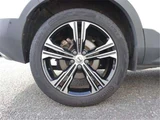 2018 Volvo XC40 T4 AWD Sedan for sale, Japanese used car export - photo 46 of 50 | GULJI TRADERS