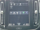 2019 Volvo XC40 T4 AWD Sedan for sale, Japanese used car export - photo 14 of 30 | GULJI TRADERS