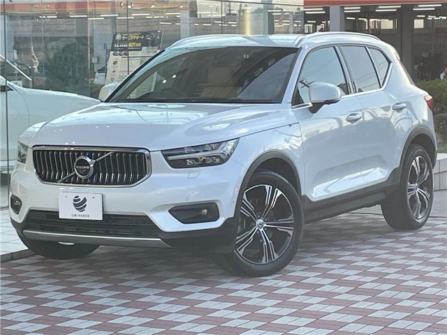 2019 Volvo XC40 T4 AWD - photo 1 2019 Volvo XC40 T4 AWD Sedan for sale, Japanese used car export - photo 1 of 30 | GULJI TRADERS