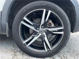 2019 Volvo XC40 T4 AWD Sedan for sale, Japanese used car export - photo 17 of 30 | GULJI TRADERS