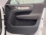 2019 Volvo XC40 T4 AWD Sedan for sale, Japanese used car export - photo 26 of 30 | GULJI TRADERS
