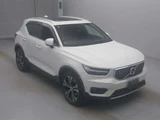 2019 Volvo XC40 T4 AWD 4WD Sedan for sale, Japanese used car export - photo 3 of 7 | GULJI TRADERS