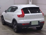 2019 Volvo XC40 T4 AWD Sedan for sale, Japanese used car export - photo 2 of 6 | GULJI TRADERS