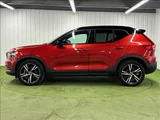 2020 Volvo XC40 B4 AWD R-Design Sedan for sale, Japanese used car export - photo 16 of 20 | GULJI TRADERS