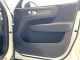 2020 Volvo XC40 T4 AWD Sedan for sale, Japanese used car export - photo 15 of 30 | GULJI TRADERS
