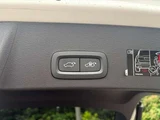 2020 Volvo XC40 B4 Sedan for sale, Japanese used car export - photo 18 of 57 | GULJI TRADERS