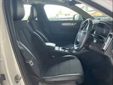 2020 Volvo XC40 T4 Momentum Sedan for sale, Japanese used car export - photo 7 of 20 | GULJI TRADERS