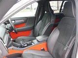 2020 Volvo XC40 XC40 B4 AWD 4WD Sedan for sale, Japanese used car export - photo 11 of 24 | GULJI TRADERS