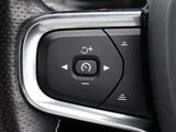 2020 Volvo XC40 XC40 B4 AWD 4WD Sedan for sale, Japanese used car export - photo 20 of 24 | GULJI TRADERS