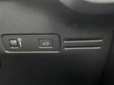 2020 Volvo XC40 XC40 B4 AWD 4WD Sedan for sale, Japanese used car export - photo 21 of 24 | GULJI TRADERS