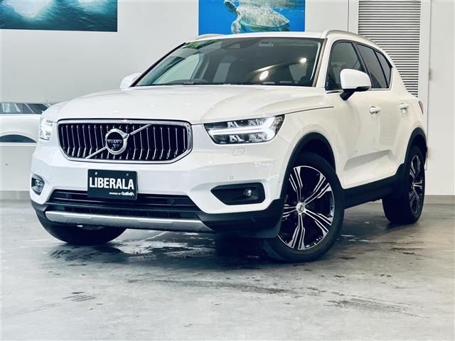 2020 Volvo XC40 XC40 B4 AWD 4WD - photo 1 2020 Volvo XC40 XC40 B4 AWD 4WD Sedan for sale, Japanese used car export - photo 1 of 24 | GULJI TRADERS