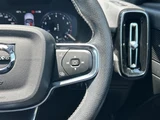 2021 Volvo XC40 XC40 B4 AWD 4WD Sedan for sale, Japanese used car export - photo 14 of 21 | GULJI TRADERS