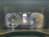 2021 Volvo XC40 XC40 B4 AWD 4WD Sedan for sale, Japanese used car export - photo 18 of 24 | GULJI TRADERS