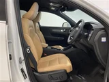 2021 Volvo XC40 XC40 B4 AWD 4WD Sedan for sale, Japanese used car export - photo 21 of 24 | GULJI TRADERS