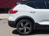 2021 Volvo XC40 B4 AWD R-DESIGN Sedan for sale, Japanese used car export - photo 10 of 30 | GULJI TRADERS
