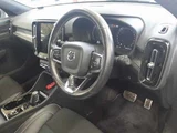 2021 Volvo XC40 B4 AWD 4WD Sedan for sale, Japanese used car export - photo 7 of 13 | GULJI TRADERS