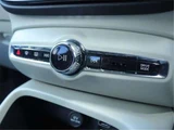 2021 Volvo XC40 B4 AWD Sedan for sale, Japanese used car export - photo 27 of 50 | GULJI TRADERS