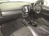 2021 Volvo XC40 XC40 B4 AWD 4WD Sedan for sale, Japanese used car export - photo 4 of 11 | GULJI TRADERS