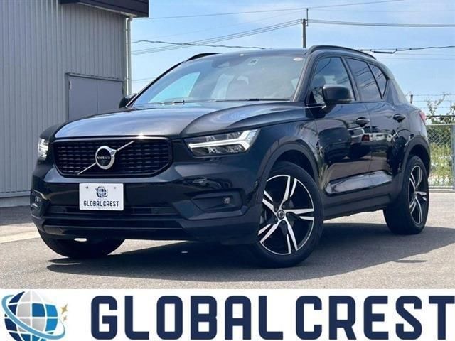 2021 Volvo XC40 2.0 B4 AWD Sedan for sale, Japanese used car export - photo 1 of 24 | GULJI TRADERS