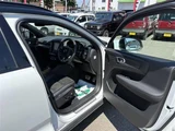 2021 Volvo XC40 B4 AWD R-DESIGN Sedan for sale, Japanese used car export - photo 21 of 24 | GULJI TRADERS