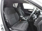 2021 Volvo XC40 B4 AWD 4WD Sedan for sale, Japanese used car export - photo 4 of 17 | GULJI TRADERS