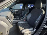 2021 Volvo XC40 B4 AWD 4WD Sedan for sale, Japanese used car export - photo 5 of 17 | GULJI TRADERS