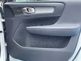 2022 Volvo XC40 B4 AWD Sedan for sale, Japanese used car export - photo 18 of 45 | GULJI TRADERS