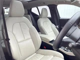 2022 Volvo XC40 B4 AWD Sedan for sale, Japanese used car export - photo 9 of 30 | GULJI TRADERS
