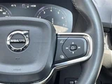 2022 Volvo XC40 XC40 B4 AWD 4WD Sedan for sale, Japanese used car export - photo 17 of 24 | GULJI TRADERS