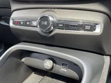 2022 Volvo XC40 XC40 B4 AWD 4WD Sedan for sale, Japanese used car export - photo 24 of 24 | GULJI TRADERS