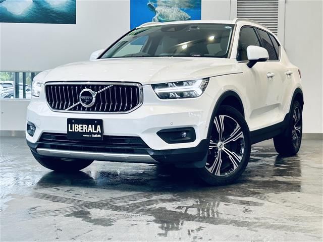 2022 Volvo XC40 XC40 B4 AWD 4WD Sedan for sale, Japanese used car export - photo 1 of 24 | GULJI TRADERS