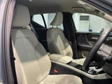 2022 Volvo XC40 XC40 B4 AWD 4WD Sedan for sale, Japanese used car export - photo 17 of 22 | GULJI TRADERS