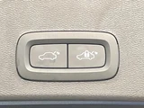 2023 Volvo XC40 B4 AWD Sedan for sale, Japanese used car export - photo 8 of 9 | GULJI TRADERS