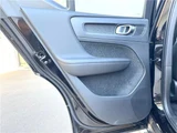 2024 Volvo XC40 B4 AWD Sedan for sale, Japanese used car export - photo 17 of 30 | GULJI TRADERS
