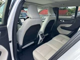 2024 Volvo XC40 B4 AWD 4WD Sedan for sale, Japanese used car export - photo 43 of 64 | GULJI TRADERS