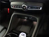 2025 Volvo XC40 Ultra B4 AWD Sedan for sale, Japanese used car export - photo 29 of 47 | GULJI TRADERS
