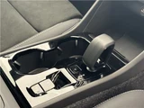 2025 Volvo XC40 B4 AWD Sedan for sale, Japanese used car export - photo 23 of 32 | GULJI TRADERS