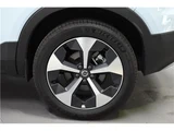 2025 Volvo XC40 B4 AWD Sedan for sale, Japanese used car export - photo 9 of 55 | GULJI TRADERS
