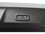 2025 Volvo XC40 B4 AWD Sedan for sale, Japanese used car export - photo 18 of 55 | GULJI TRADERS