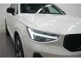 2025 Volvo XC40 B4 AWD Sedan for sale, Japanese used car export - photo 7 of 80 | GULJI TRADERS