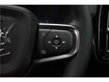 2025 Volvo XC40 B4 AWD Sedan for sale, Japanese used car export - photo 17 of 80 | GULJI TRADERS